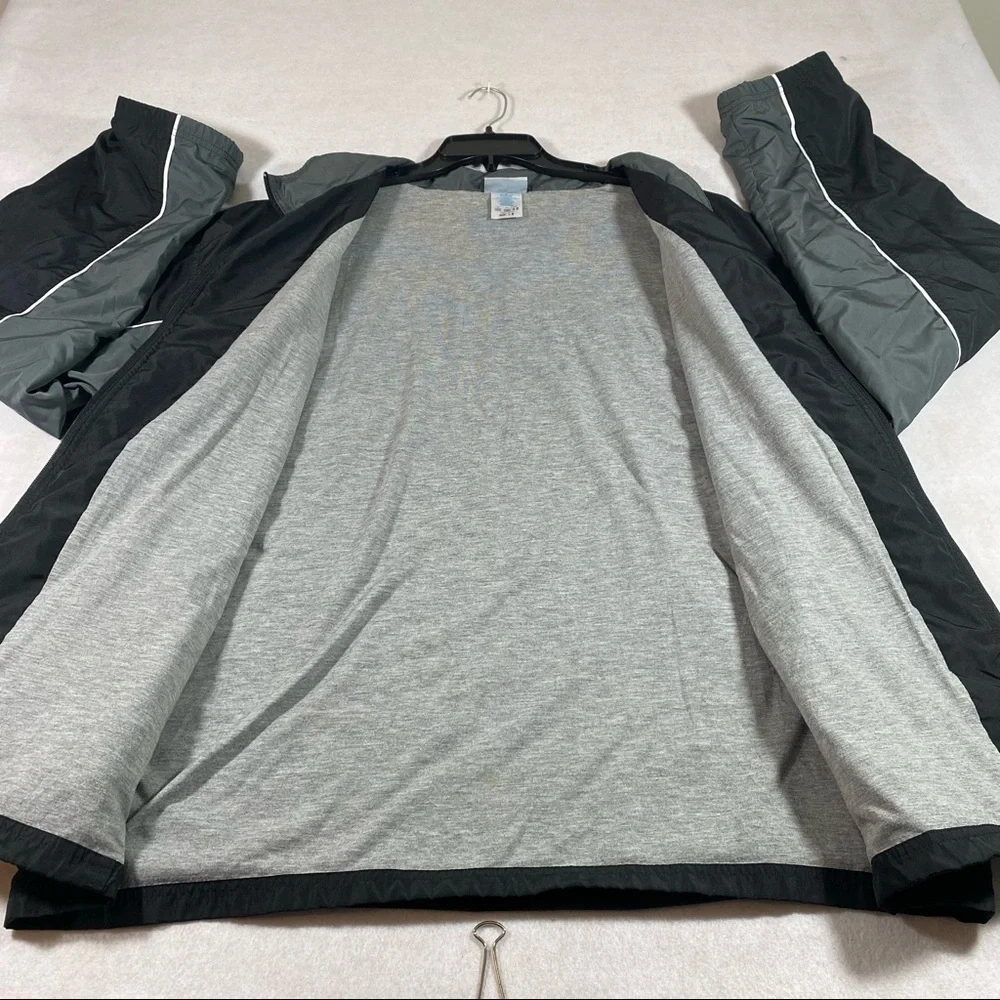 Reebok Jacket Men’s 2XL Zip Lined Jacket pockets Black gray light Windbreaker - Picture 13 of 14